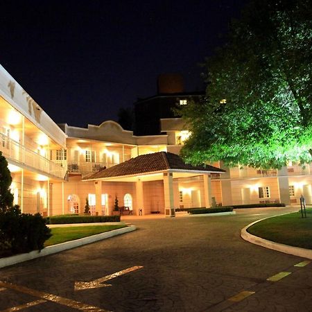 Hotel Real Del Bosque Golf And Spa Тула-де-Альенде Экстерьер фото