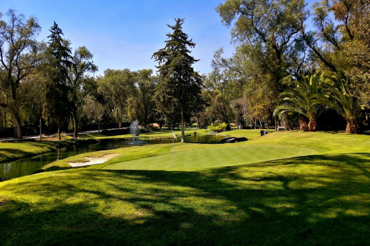 Hotel Real Del Bosque Golf And Spa Тула-де-Альенде Экстерьер фото