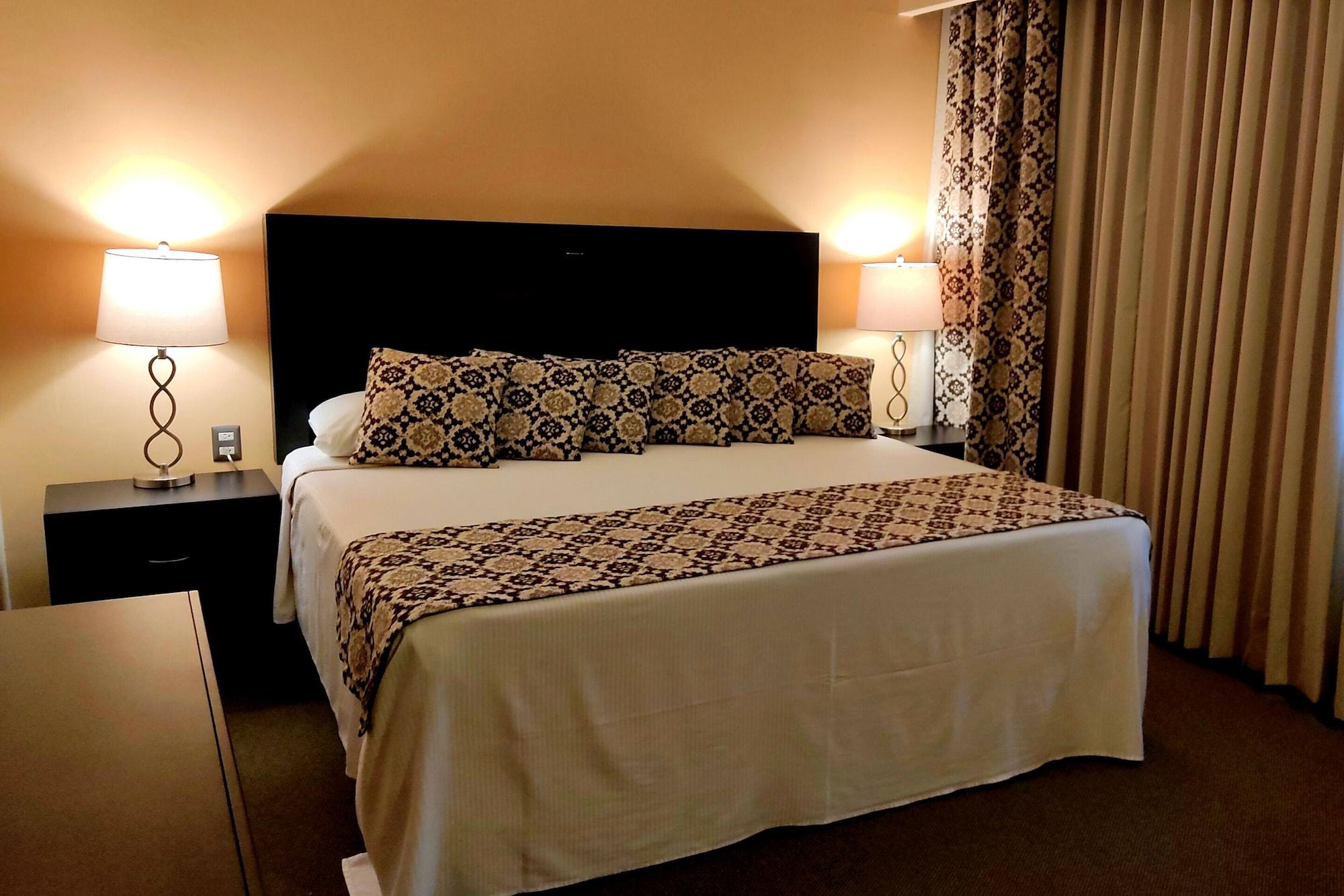 Hotel Real Del Bosque Golf And Spa Тула-де-Альенде Экстерьер фото