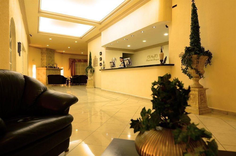 Hotel Real Del Bosque Golf And Spa Тула-де-Альенде Экстерьер фото